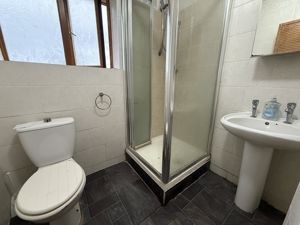 Photo 19- click for photo gallery